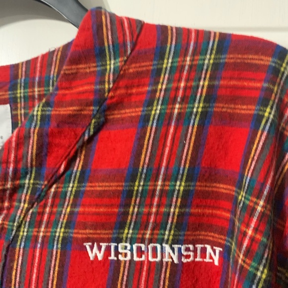 Vintage Wisconsin nightgown. - Picture 2 of 3